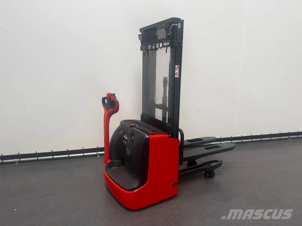 Linde L 12 I Gyalogkíséretű targonca