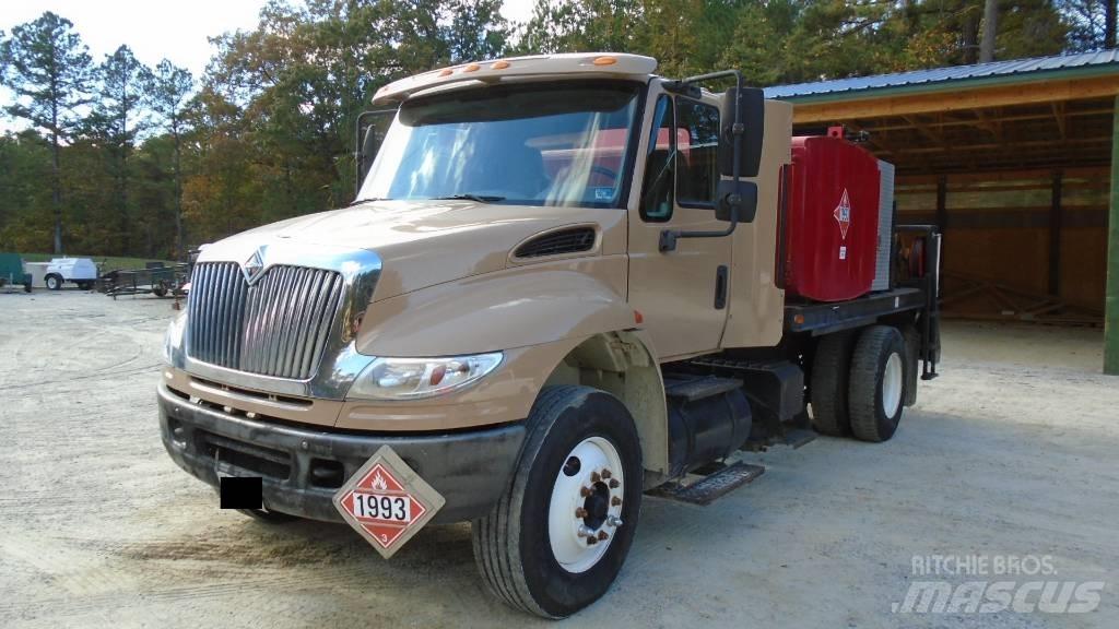 International 8500 Tartályos teherautók