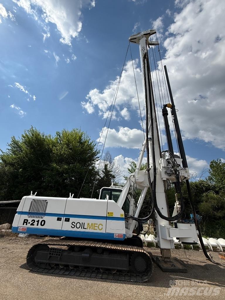 Soilmec R 210 Cölöp fúrók