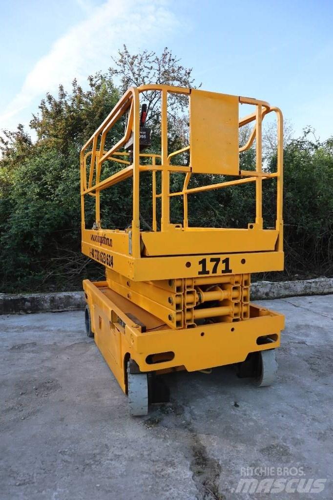 Haulotte Compact 10 Ollós emelők