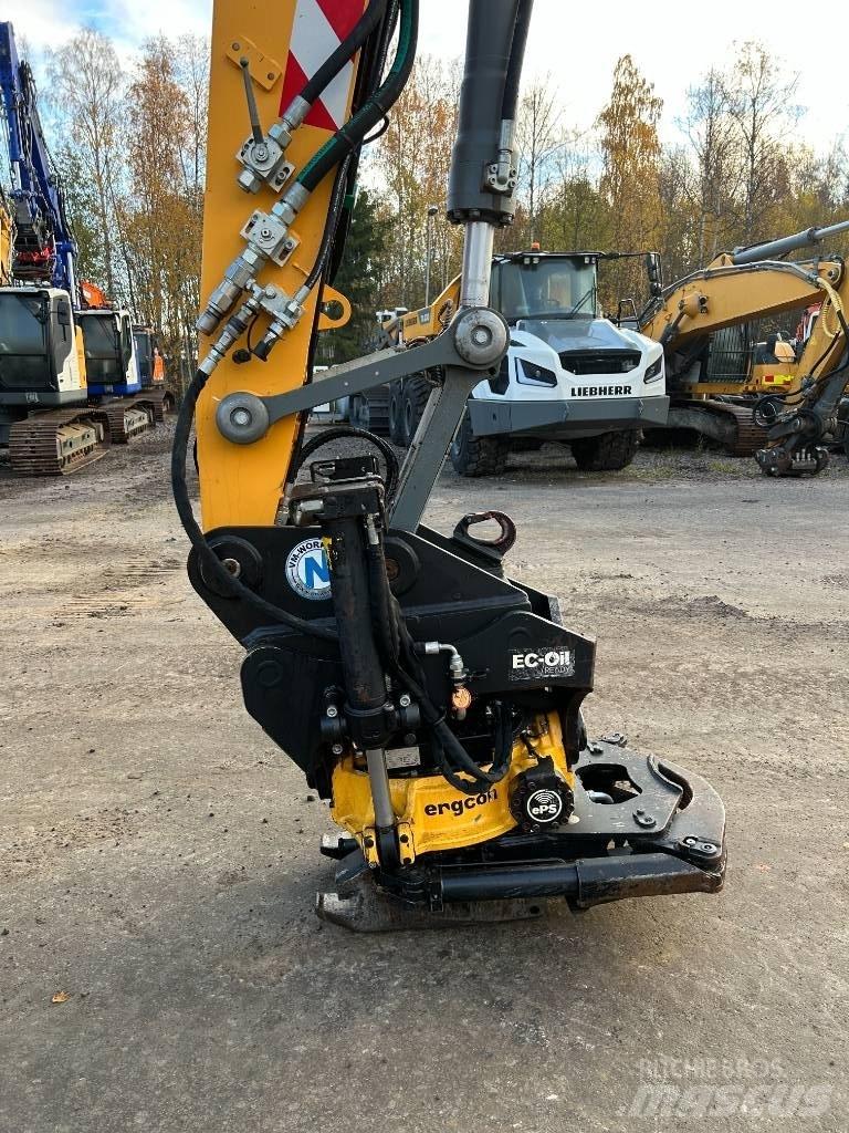 Liebherr A 918 Gumikerekes kotrók