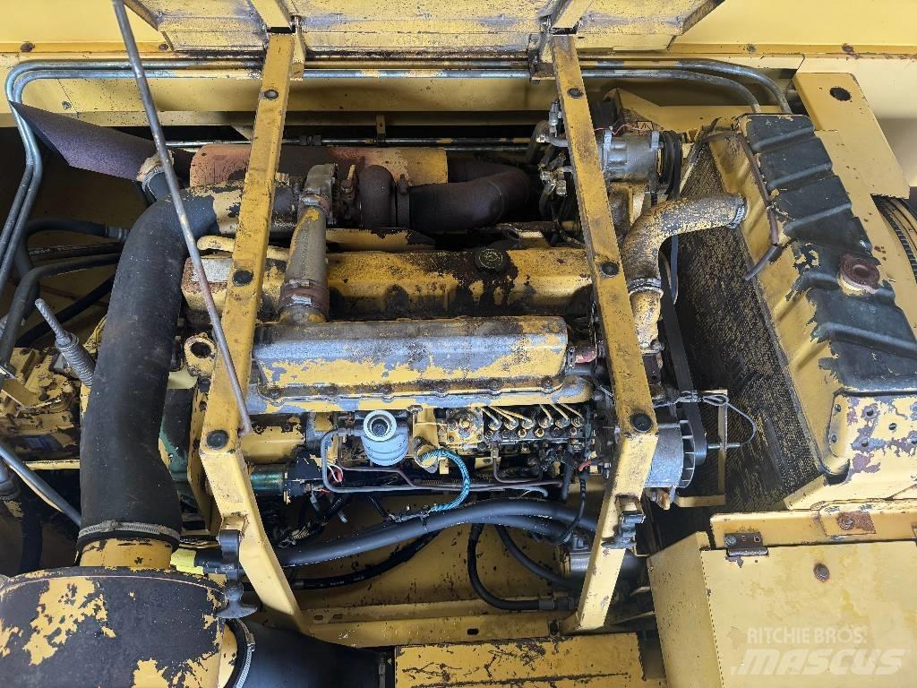 New Holland TX 65 Kombájnok