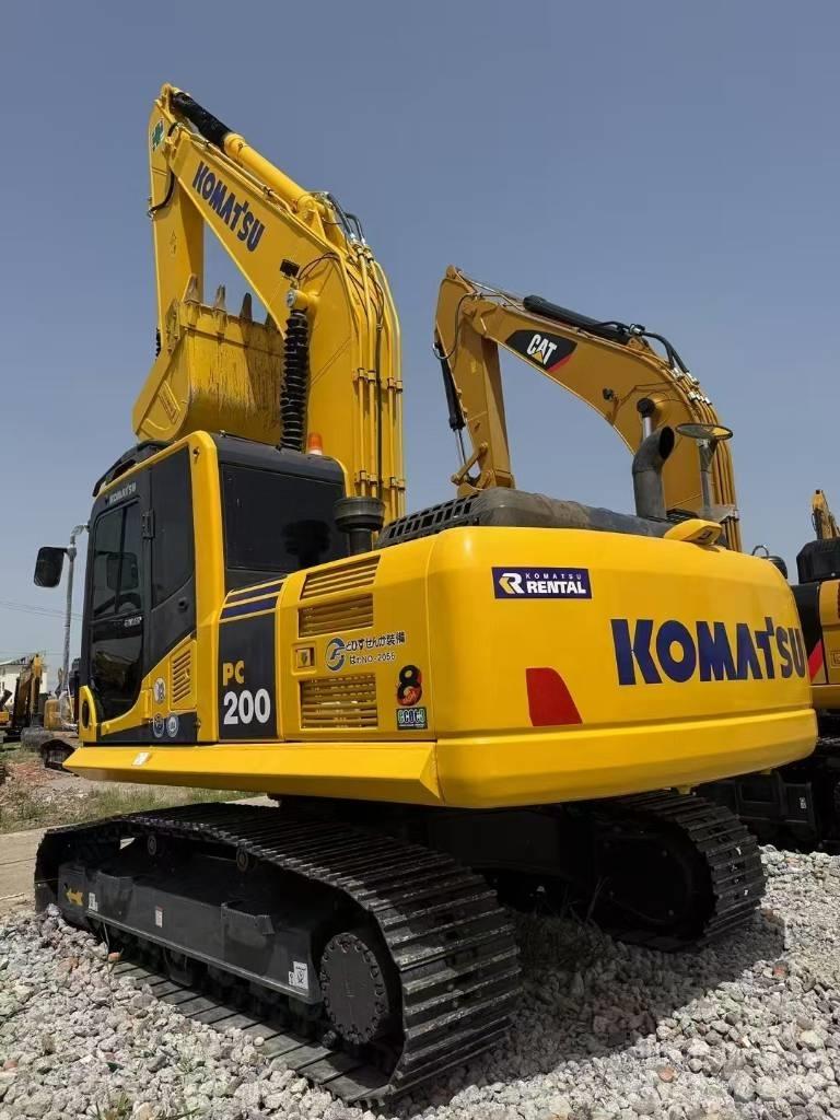 Komatsu 200-8 Lánctalpas kotrók