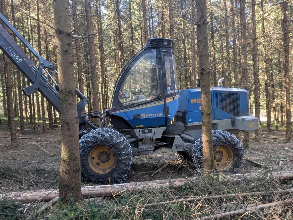 Rottne H8 Betakarítók