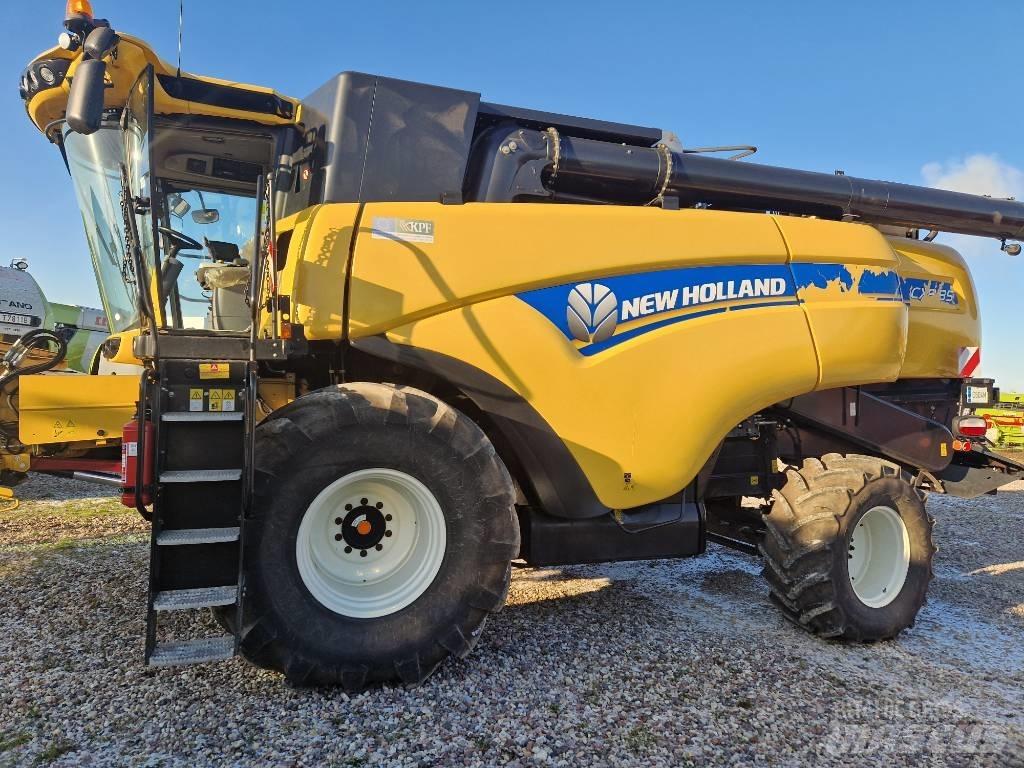 New Holland CX 8.85 Kombájnok