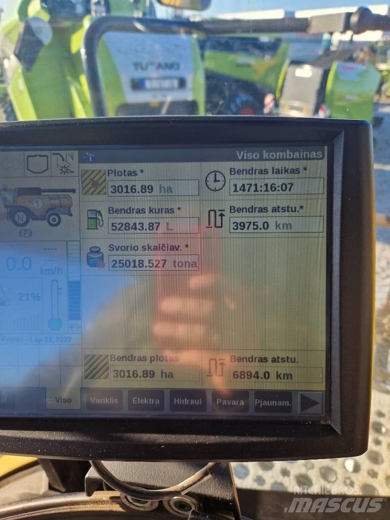 New Holland CX 8.85 Kombájnok