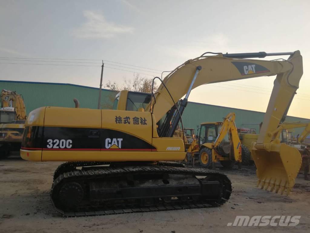 CAT 320C Lánctalpas kotrók