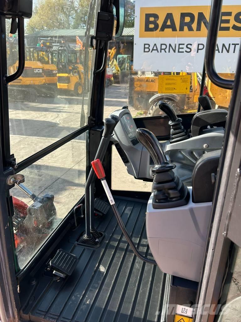 Kubota KX 016-4 Mini kotrók < 7t