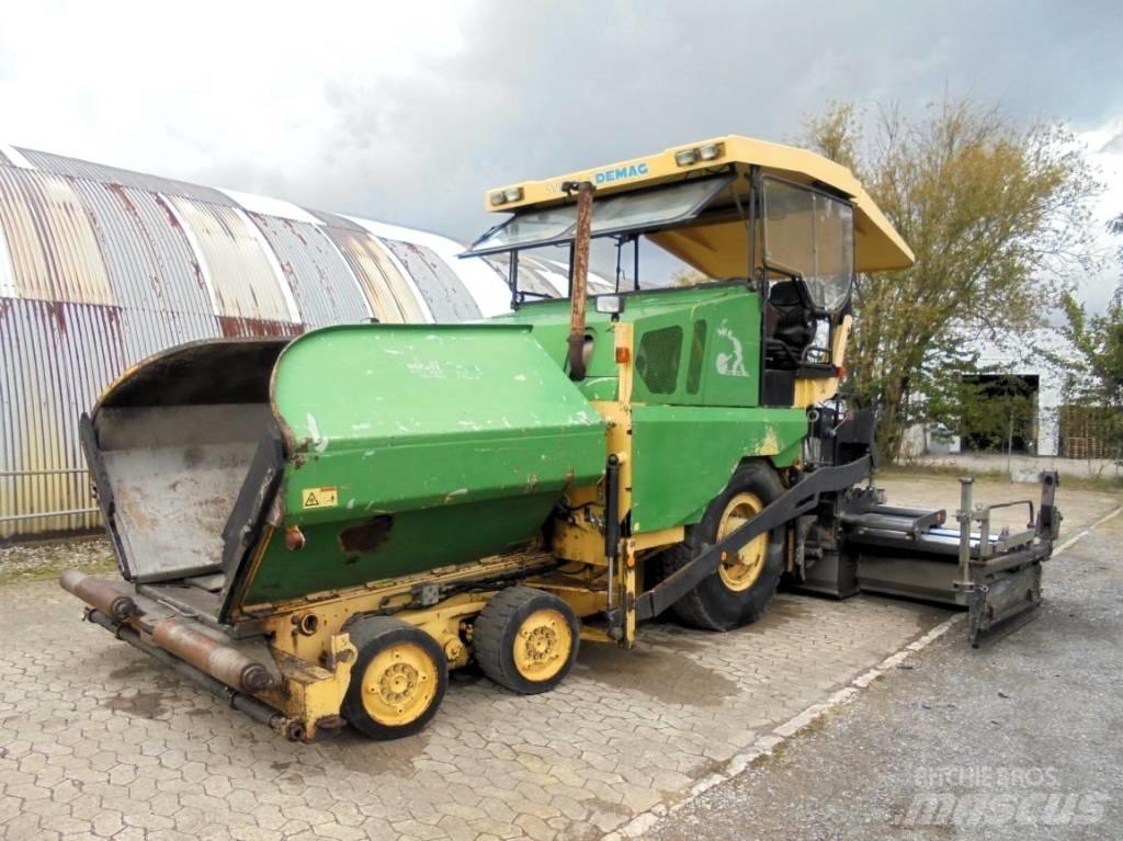 Demag DF 115 P Aszfalt terítõ gépek