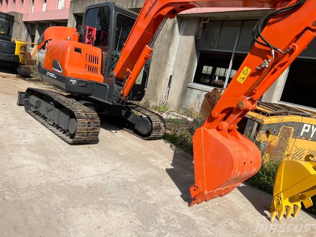 Doosan DX60 Mini kotrók < 7t