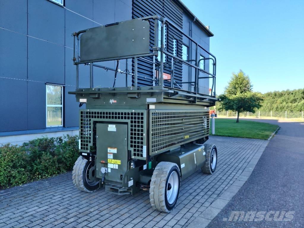 JLG M 3369 Saxlift Ollós emelők