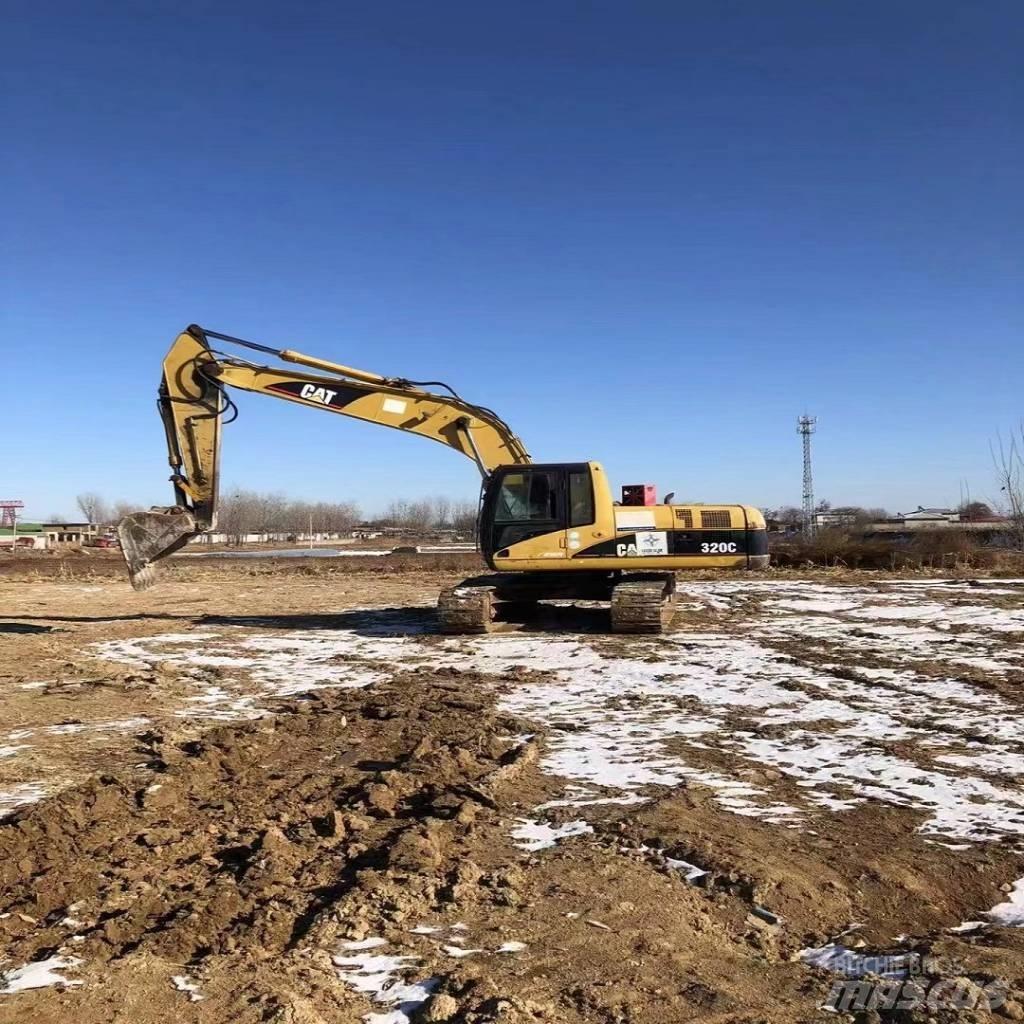 CAT 320 C Lánctalpas kotrók