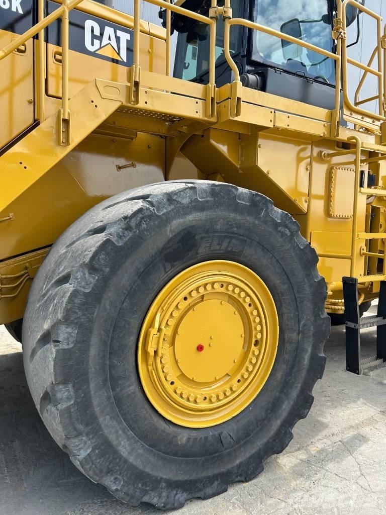 CAT 988 K Gumikerekes homlokrakodók