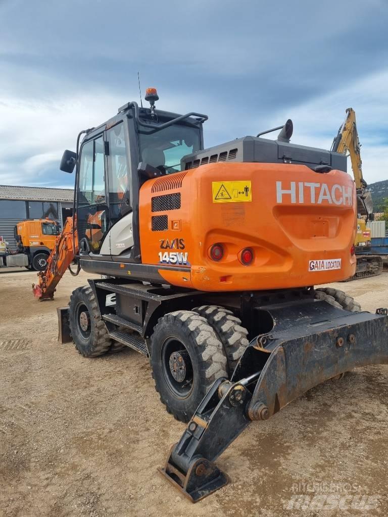 Hitachi ZX145W Gumikerekes kotrók