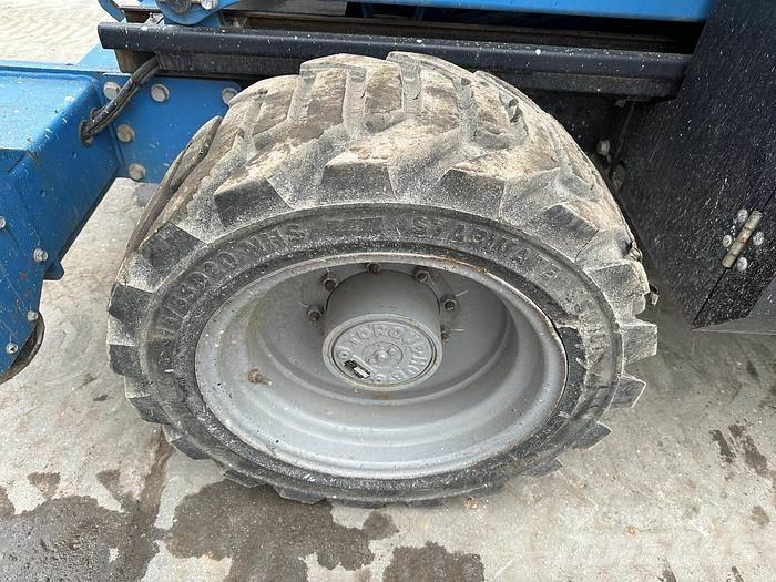 Genie GS5390RT Ollós emelők