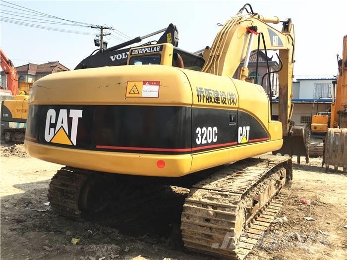 CAT 320 C Lánctalpas kotrók