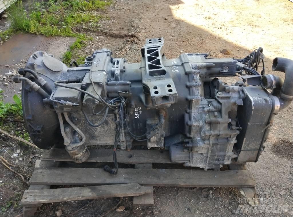 Scania R 440.    GRS895R Motorok