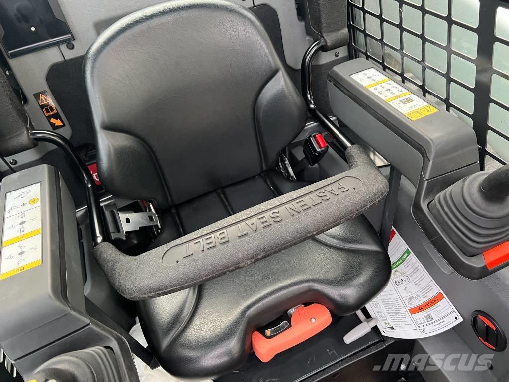 Bobcat T 76 Lánctalpas homlokrakodók