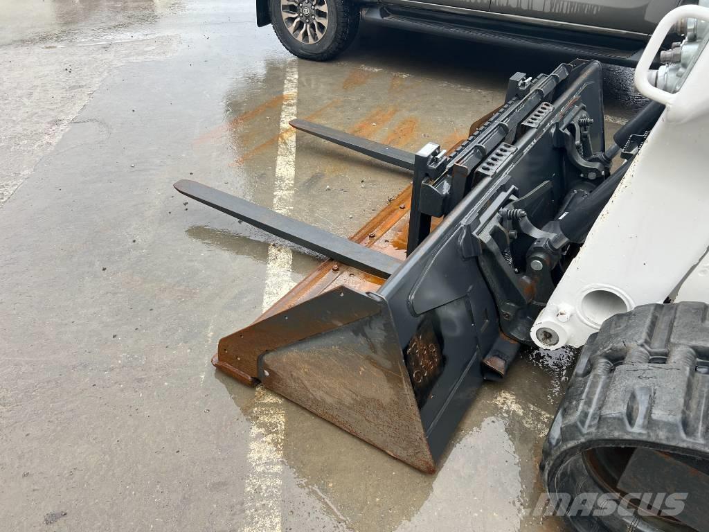 Bobcat T 76 Lánctalpas homlokrakodók