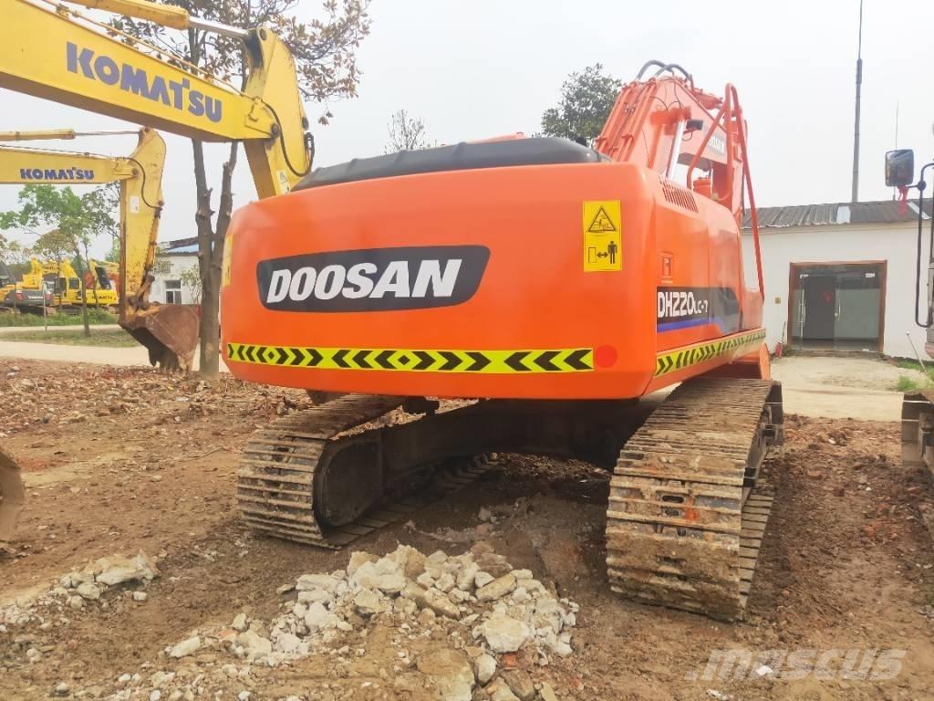 Doosan DH220LC-7 Lánctalpas kotrók