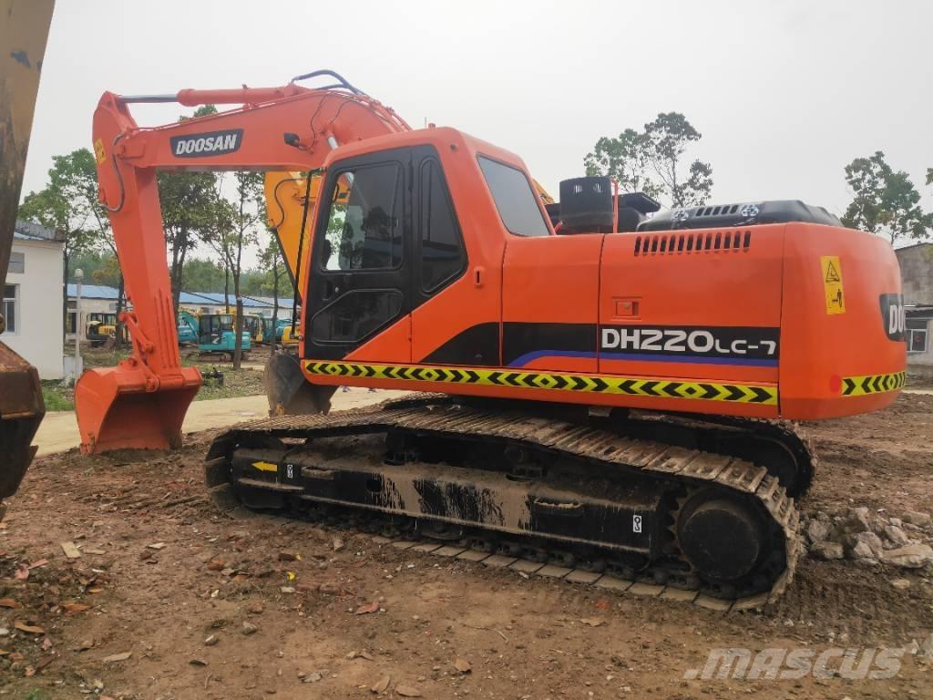 Doosan DH220LC-7 Lánctalpas kotrók