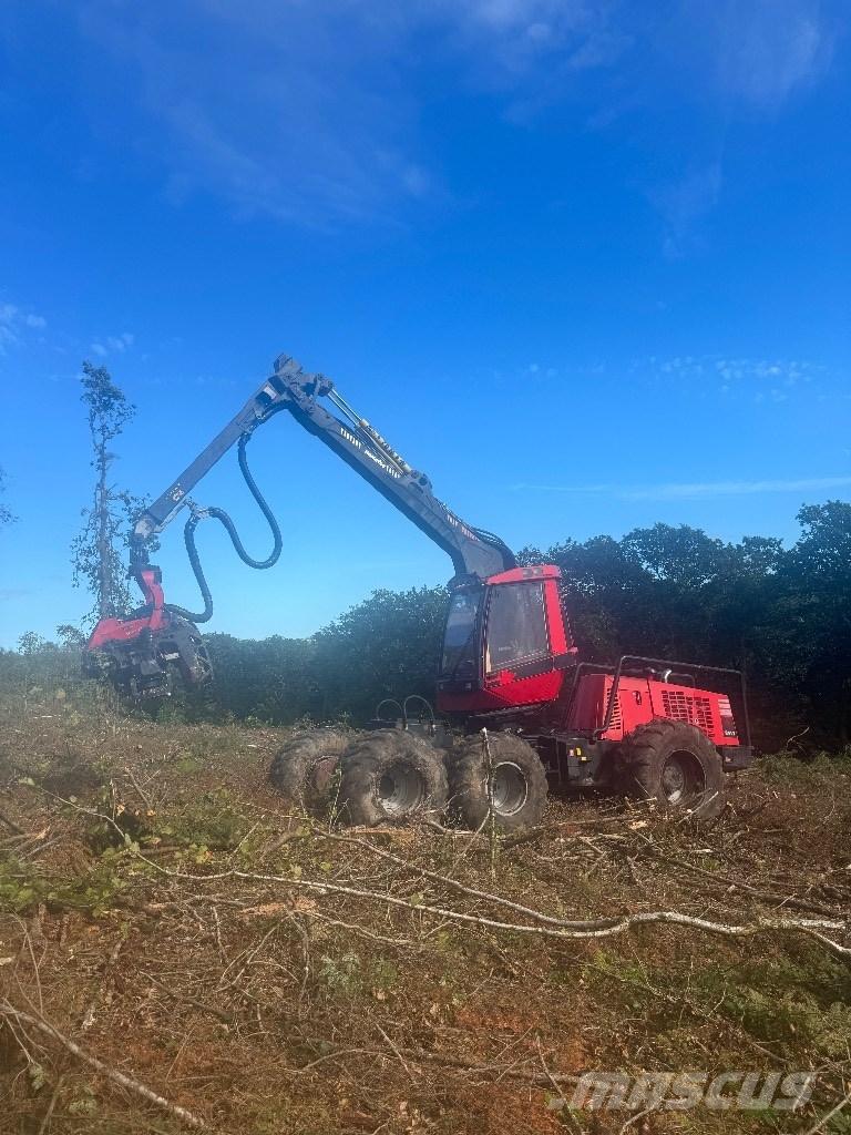 Komatsu 941.1 Betakarítók