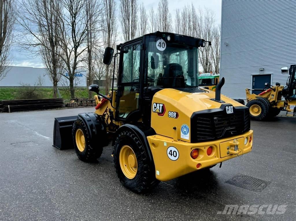 CAT 908 Gumikerekes homlokrakodók
