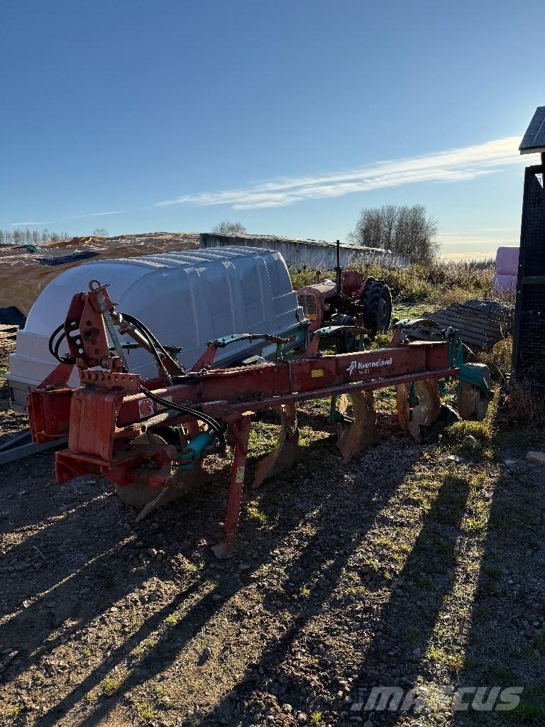 Kverneland AD-85 Hagyományos ekék