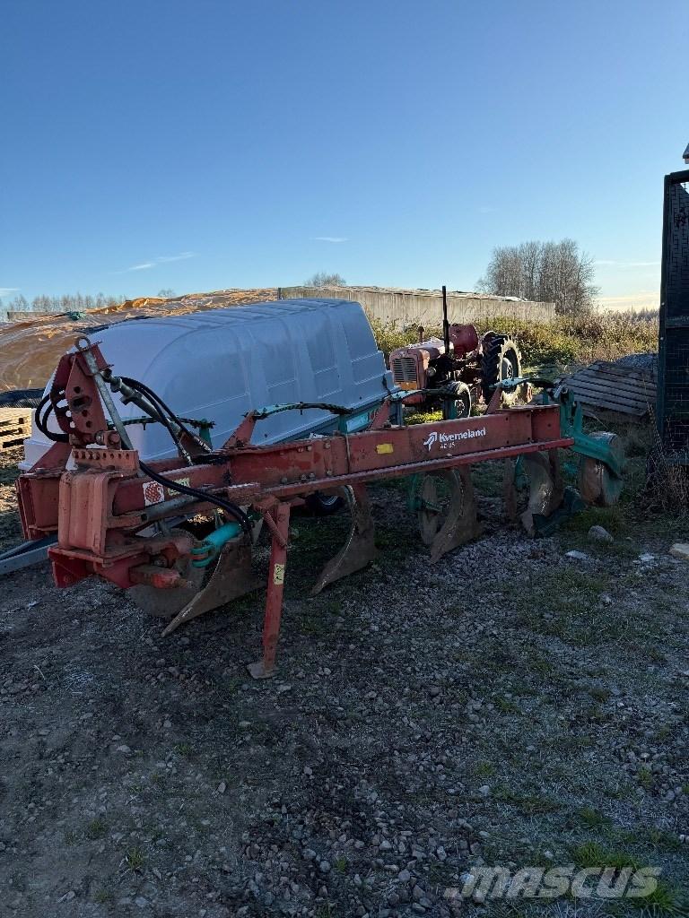 Kverneland AD-85 Hagyományos ekék