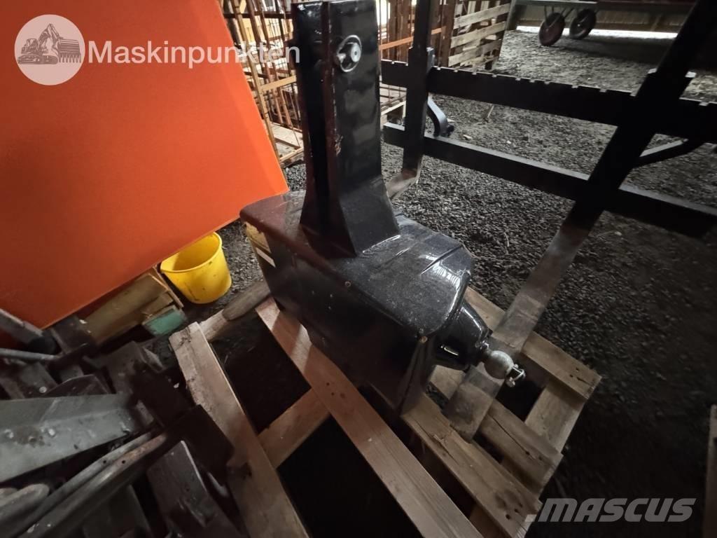 Valtra Valmet A 114 Traktorok