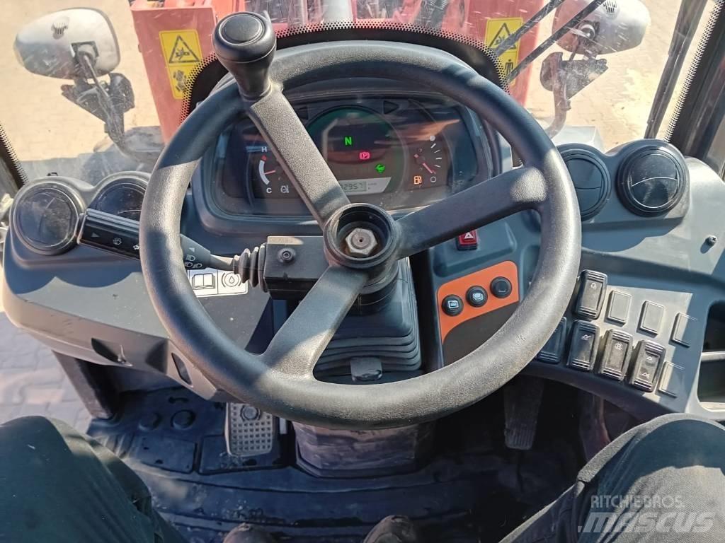 Kubota R 082 Gumikerekes homlokrakodók