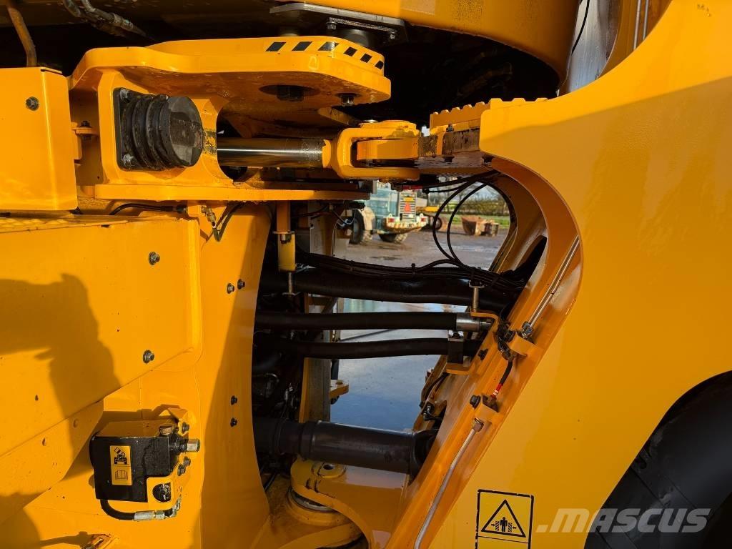 Volvo L250H Gumikerekes homlokrakodók
