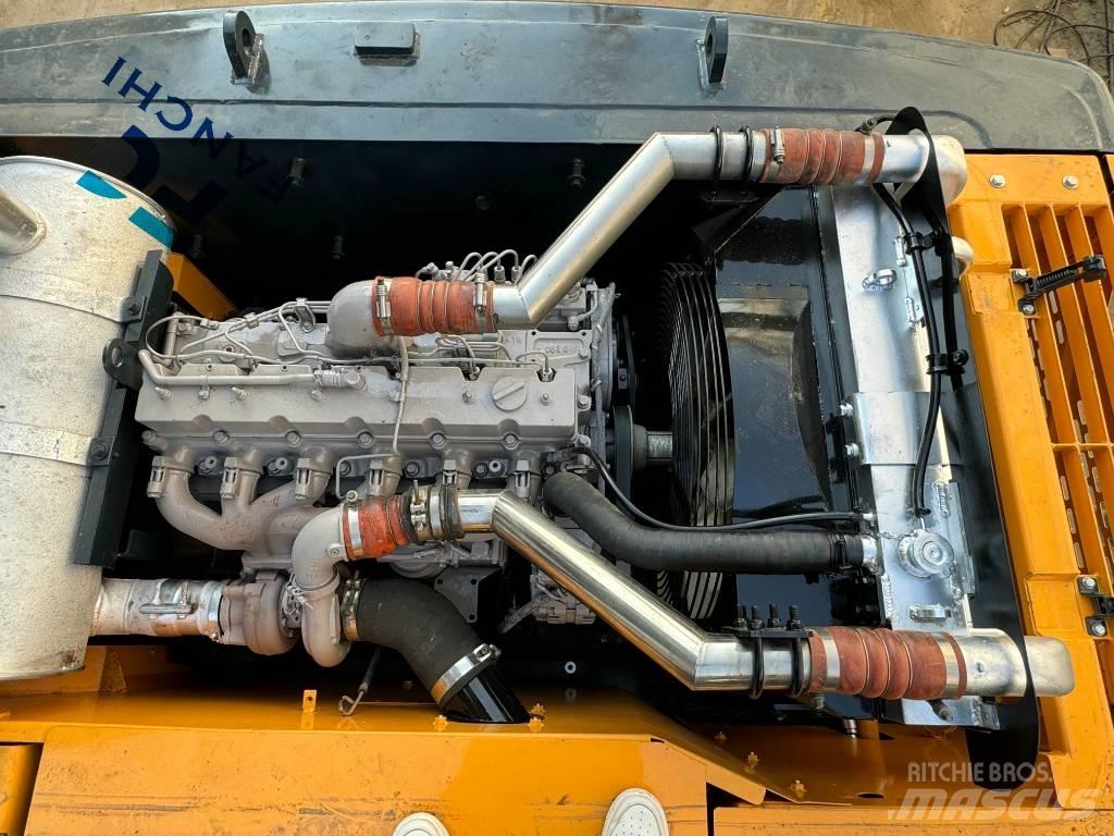 Hyundai 300LC-9S Lánctalpas kotrók