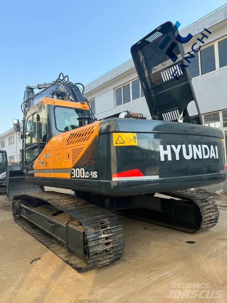 Hyundai 300LC-9S Lánctalpas kotrók