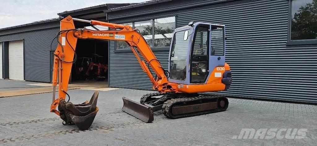 Hitachi EX30 Mini kotrók < 7t