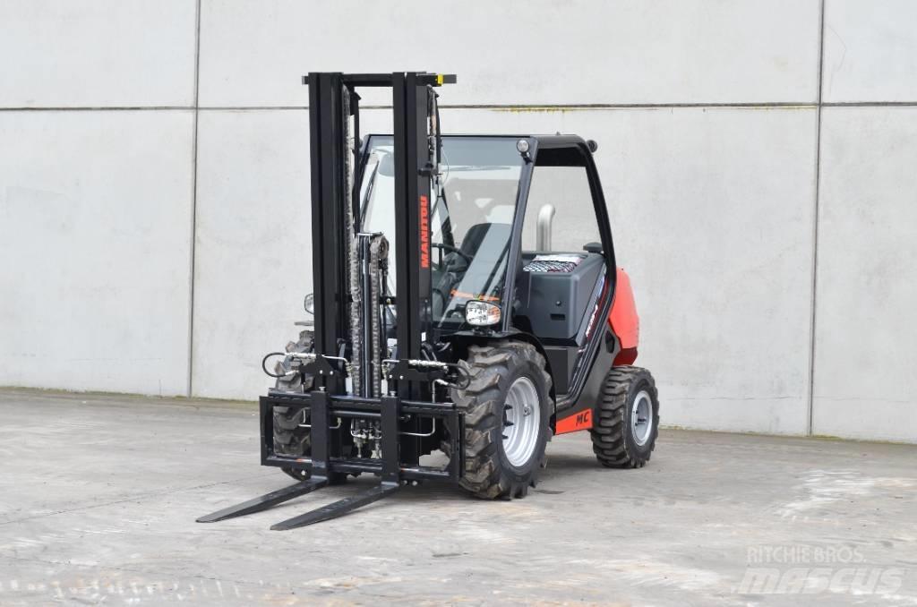 Manitou MC 25-4 Dízel targoncák