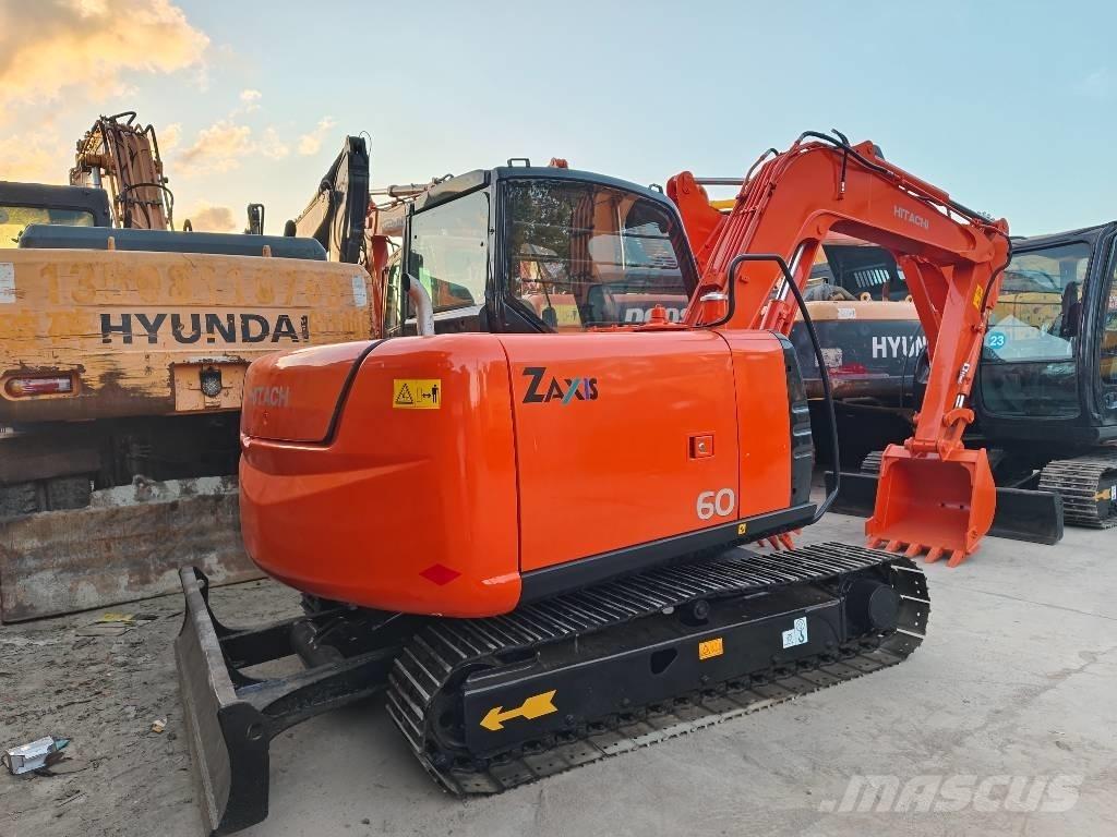 Hitachi ZX 60 Mini kotrók < 7t