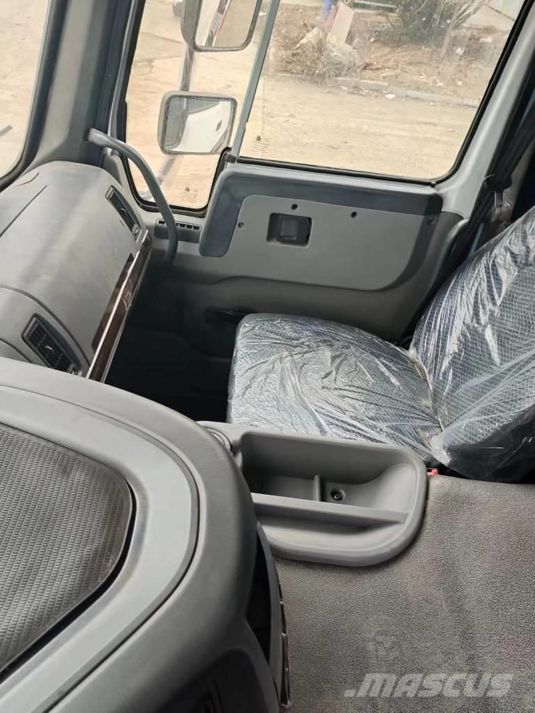 Howo 371 6x4 Billenő teherautók