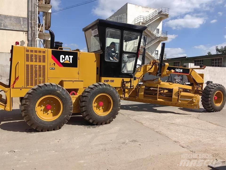 CAT 140 H Gréderek