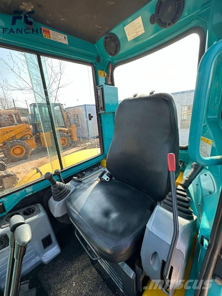 Kubota kx155 Lánctalpas kotrók
