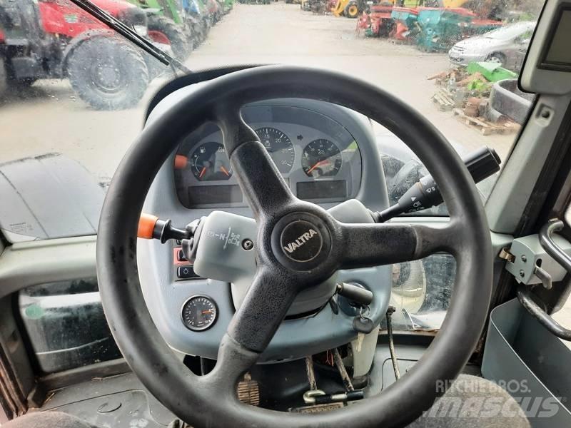 Valtra 163 Versu Traktorok