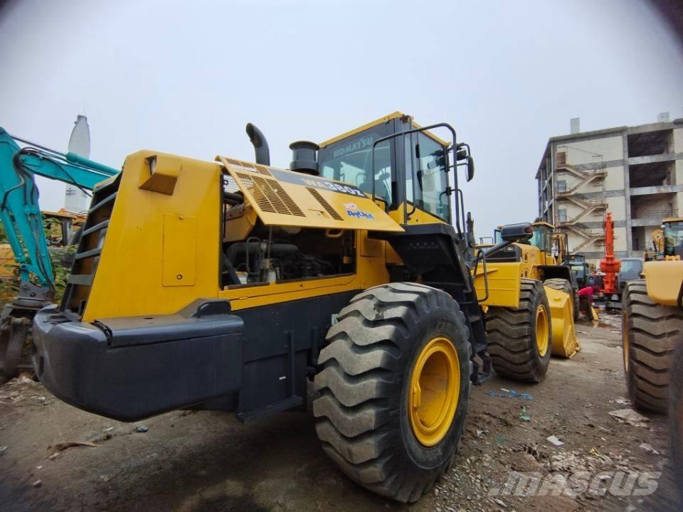 Komatsu WA 380-3 Gumikerekes homlokrakodók