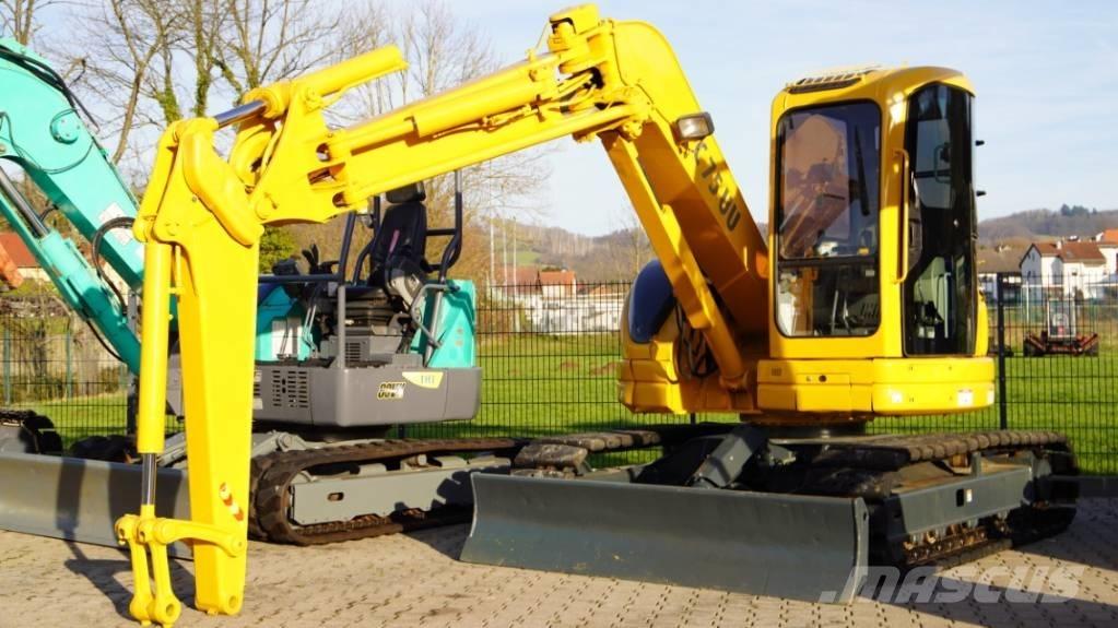 Komatsu PC 75 UU-3 Közepes (midi) kotrók 7 t - 12 t