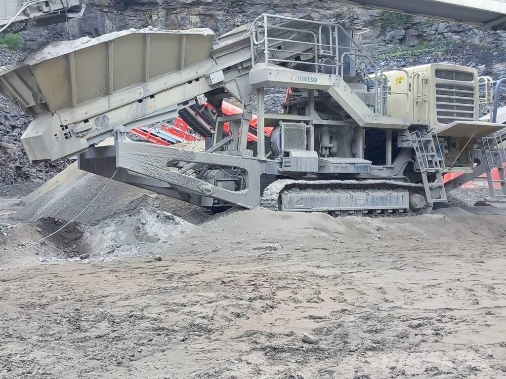 Metso LT 200 HP Mobil törőgépek