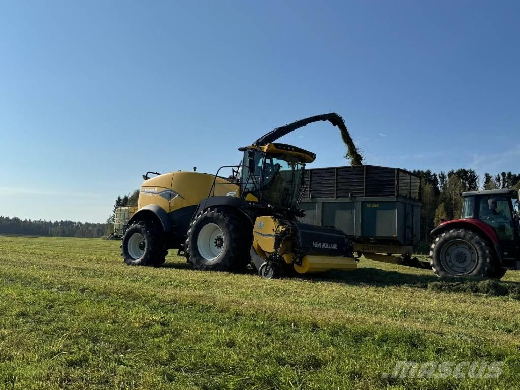 New Holland FR 550 Önjáró szecskázók