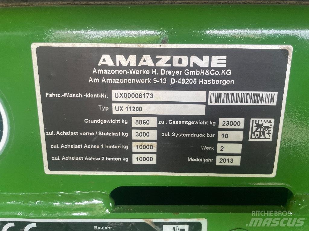 Amazone UX 11200 Vontatott trágyaszórók