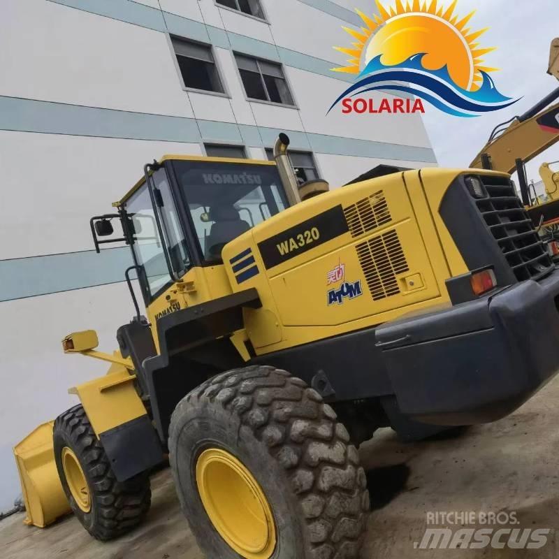 Komatsu WA 320-5 Gumikerekes homlokrakodók