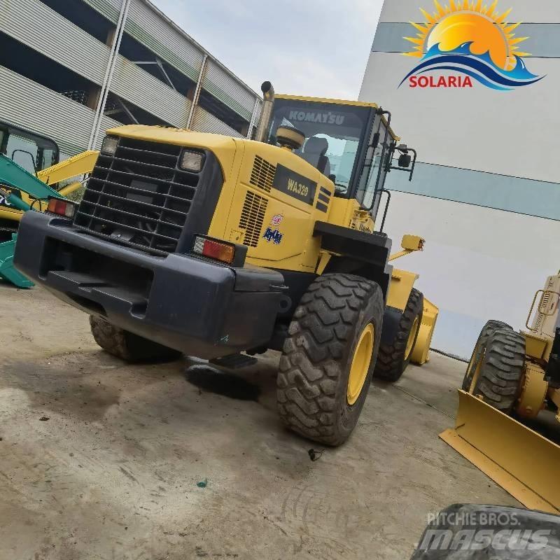 Komatsu WA 320-5 Gumikerekes homlokrakodók