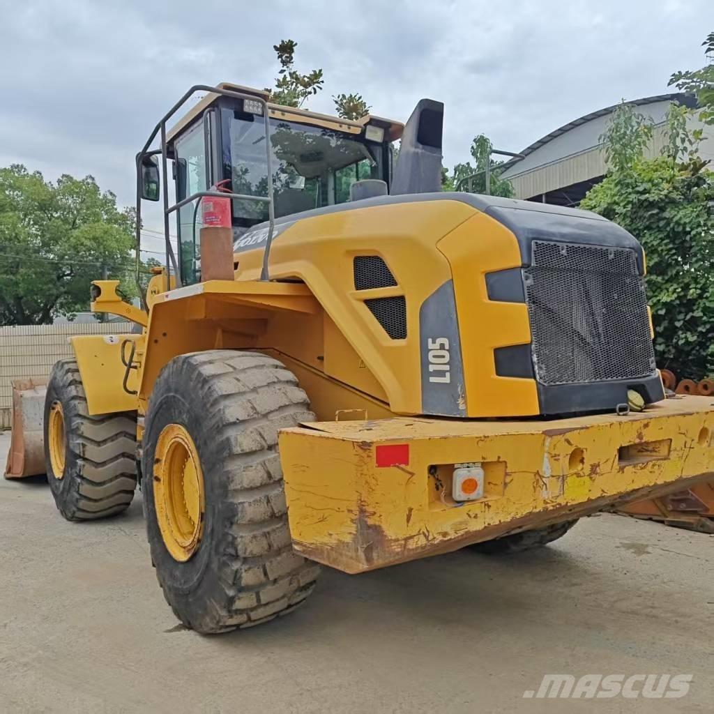 Volvo L 105 Gumikerekes homlokrakodók