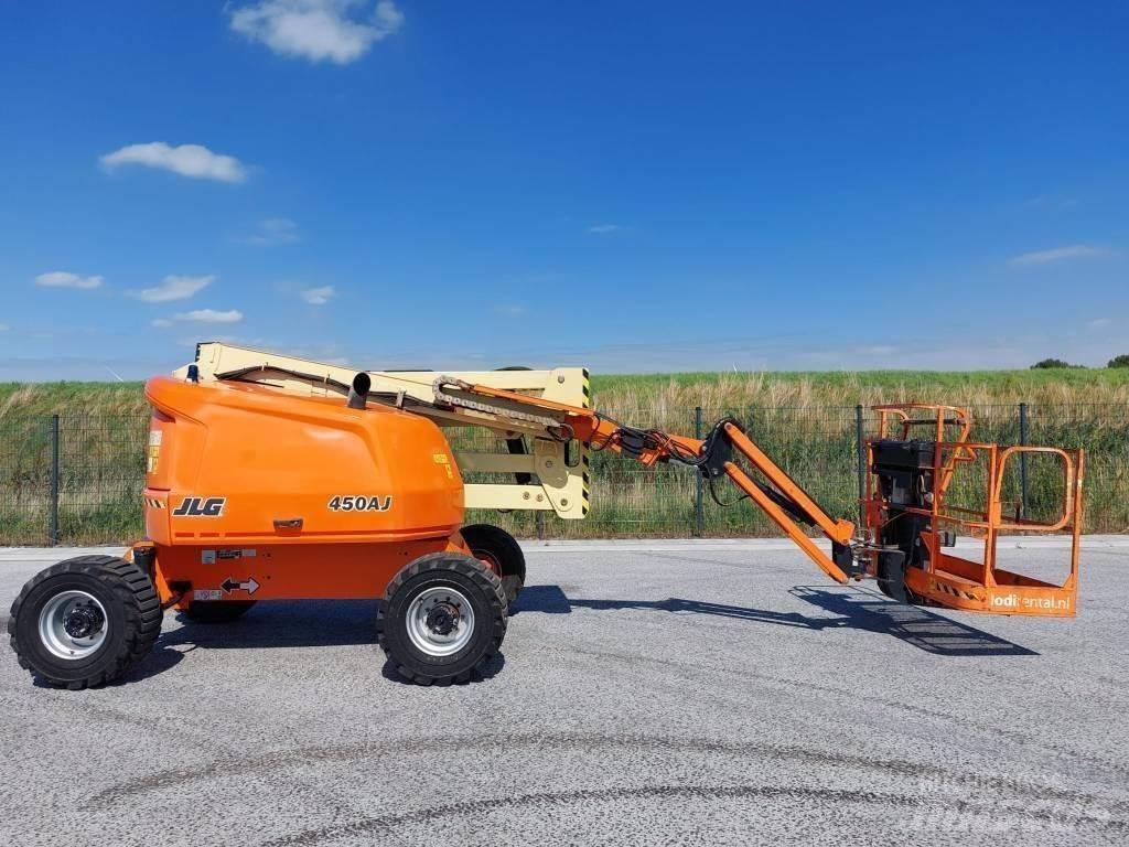 JLG 450 AJ Karos emelők
